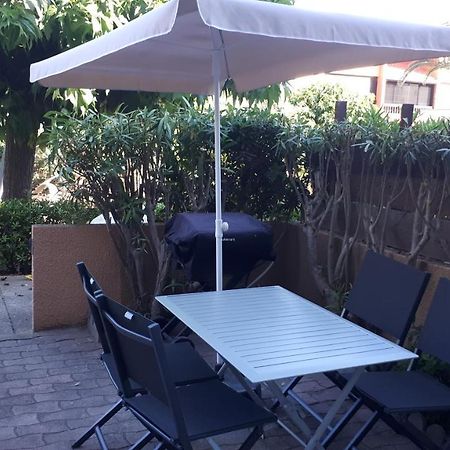 Studio Cabine Avec Jardinet A 30 M De La Plage, Au Calme. Gruissan Buitenkant foto